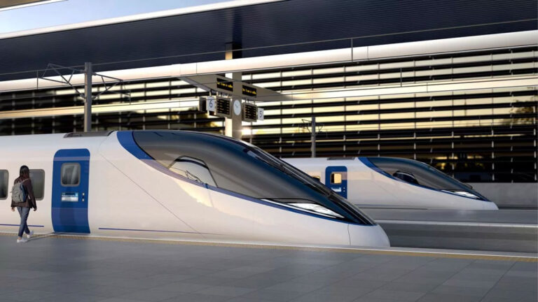 HS2 train